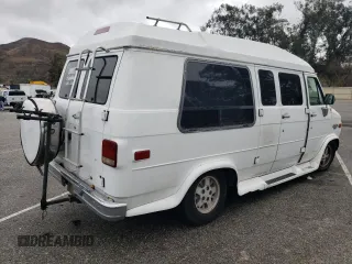 1994 Chevrolet Chevy Van z VIN 1GBEG25K0RF155749, wystawiony jako Copart lot #43805835 z przebiegiem 136 959 mil mil oraz Szkoda całkowita • Salvage title. Historia ofert i sprzedaży dostępna na DreamBid. Obrazek 3.