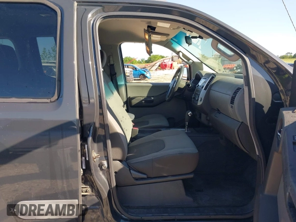 2013 Nissan Xterra S z VIN 5N1AN0NW7DN816369, wystawiony jako IAAI lot #42296551 z przebiegiem 150 551 mil mil oraz . Historia ofert i sprzedaży dostępna na DreamBid. Obrazek 5.