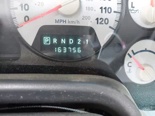 2007 Dodge 1500 SLT with VIN 1D7HU18257S191518, listed as a IAAI auction lot 42108231 with 163,756 mi miles. Bid and sale history available at carsss.com. Image 15.