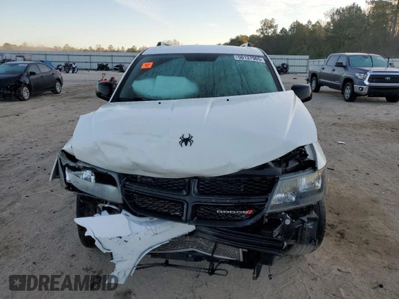 2017 Dodge Journey SXT with VIN 3C4PDCBB4HT517075, listed as a Copart auction lot 50137965 with 192,007 mi miles and Salvage Title. Bid and sale history available at DreamBid. Image 5.