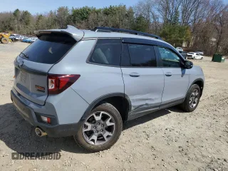 2023 Honda Passport TrailSport with VIN 5FNYF8H64PB032311, listed as a Copart auction lot 53532345 with 21,456 mi miles and Salvage title. Bid and sale history available at DreamBid. Image 3.
