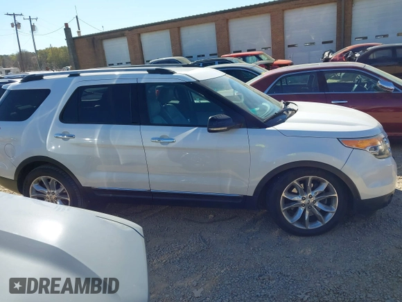 2013 Ford Explorer XLT z VIN 1FM5K7D81DGB42276, wystawiony jako IAAI lot #41895887 z przebiegiem 168 783 mil mil oraz . Historia ofert i sprzedaży dostępna na DreamBid. Obrazek 13.