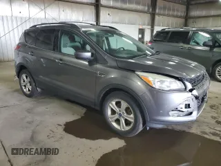 2013 Ford Escape SE z VIN 1FMCU0GX5DUD15830, wystawiony jako Copart lot #58007265 z przebiegiem 197 675 mil mil oraz Szkoda całkowita • Salvage title. Historia ofert i sprzedaży dostępna na DreamBid. Obrazek 4.