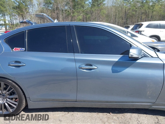 2018 Infiniti Q50 Sport with VIN JN1EV7AP5JM355948, listed as a IAAI auction lot 41872081 with 68,178 mi miles and . Bid and sale history available at carsss.com. Image 13.