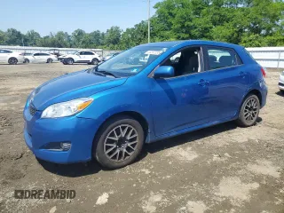 2010 Toyota Matrix S with VIN 2T1KE4EE1AC044165, listed as a Copart auction lot 63262235 with 140,613 mi miles and Salvage title. Bid and sale history available at DreamBid. Image 1.