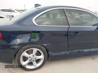 2009 BMW 1 Series 128i with VIN WBAUP93529VF48722, listed as a IAAI auction lot 42274781 with 108,528 mi miles and . Bid and sale history available at DreamBid. Image 19.