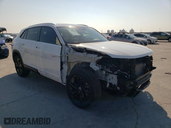 2023 Volkswagen Atlas SE with VIN 1V2JE2CA9PC222811, listed as a Copart auction lot 65216014 with 16,160 mi miles and Salvage title. Bid and sale history available at DreamBid. Image 4.
