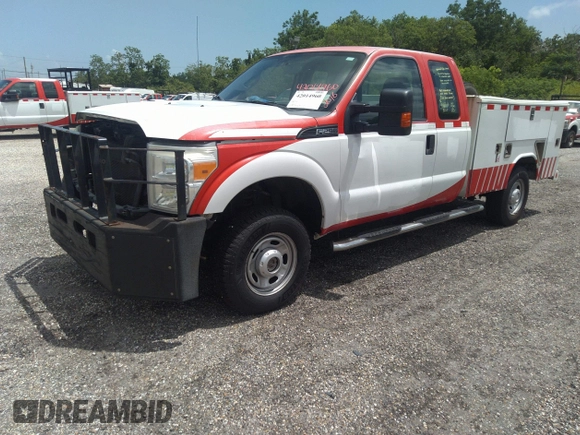 2016 Ford F-250 XL with VIN 1FD7X2B64GEC87424, listed as a IAAI auction lot 42014960 with 557,866 mi miles and . Bid and sale history available at DreamBid. Image 17.