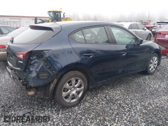 2014 Mazda 3 i Sport with VIN JM1BM1K7XE1209194, listed as a IAAI auction lot 41328803 with 154,243 mi miles and . Bid and sale history available at carsss.com. Image 4.