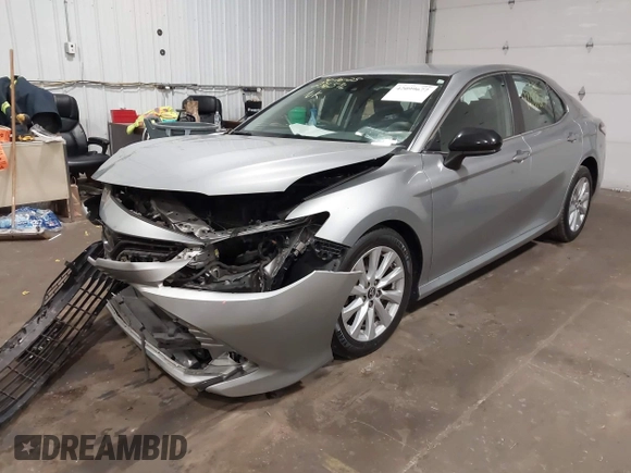 2019 Toyota Camry LE z VIN 4T1B11HK5KU814007, wystawiony jako IAAI lot #42099677 z przebiegiem 91 779 mil mil oraz . Historia ofert i sprzedaży dostępna na DreamBid. Obrazek 2.