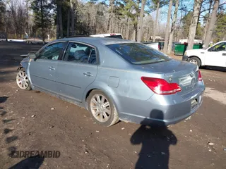 2006 Toyota Avalon XL with VIN 4T1BK36B16U155649, listed as a IAAI auction lot 41427370 with 161,674 mi miles. Bid and sale history available at carsss.com. Image 3.