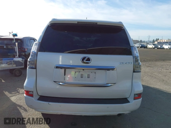 2021 Lexus GX 460 Premium z VIN JTJAM7BX6M5286485, wystawiony jako IAAI lot #40980039 z przebiegiem 35 293 mil mil oraz . Historia ofert i sprzedaży dostępna na DreamBid. Obrazek 16.