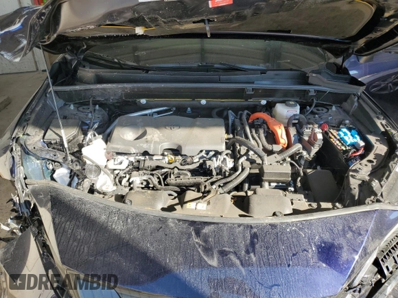 2024 Toyota Venza LE with VIN JTEAAAAH3RJ154278, listed as a Copart auction lot 61733824 with 13,398 mi miles and Salvage Title. Bid and sale history available at carsss.com. Image 12.