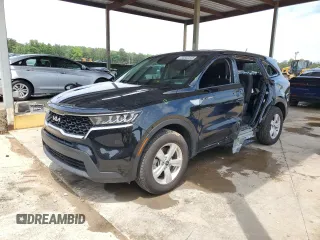 2023 Kia Sorento LX z VIN 5XYRG4LC0PG218539, wystawiony jako Copart lot #55832035 z przebiegiem 40 479 mil mil oraz Szkoda całkowita • Salvage title. Historia ofert i sprzedaży dostępna na DreamBid. Obrazek 1.