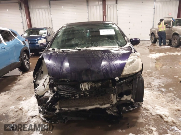 2010 Honda Fit Sport с VIN JHMGE8H47AC013526, выставлен на аукционе IAAI как лот 41617145 с пробегом 108 459 миль миль и . История ставок и продаж доступна на DreamBid. Изображение 12.