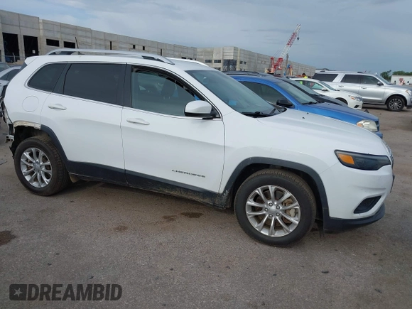2019 Jeep Cherokee Latitude z VIN 1C4PJLCX8KD313153, wystawiony jako IAAI lot #42608299 z przebiegiem 76 394 mil mil oraz . Historia ofert i sprzedaży dostępna na DreamBid. Obrazek 1.