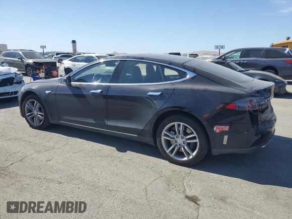 2016 Tesla Model S 90D with VIN 5YJSA1E2XGF129106, listed as a Copart auction lot 59162185 with 136,004 mi miles and Salvage title. Bid and sale history available at DreamBid. Image 2.