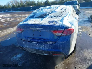 2015 Chrysler 200 C with VIN 1C3CCCEG4FN512775, listed as a IAAI auction lot 41319467 with 182,068 mi miles. Bid and sale history available at carsss.com. Image 4.