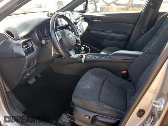 2018 Toyota C-HR XLE с VIN NMTKHMBX9JR015838, выставлен на аукционе Copart как лот 52732255 с пробегом 71 646 миль миль и Чистый • Clean title. История ставок и продаж доступна на DreamBid. Изображение 7.