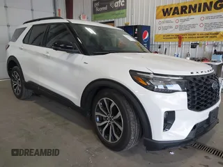 2025 Ford Explorer ST-Line with VIN 1FMUK8KH6SGA60996, listed as a IAAI auction lot 42404251 with 7,310 mi miles and . Bid and sale history available at DreamBid. Image 1.