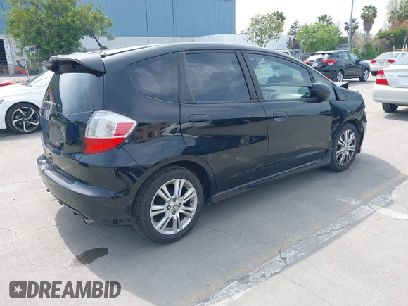 2010 Honda Fit Sport with VIN JHMGE8H6XAC016258, listed as a IAAI auction lot 42041472 with 167,498 mi miles and . Bid and sale history available at DreamBid. Image 4.