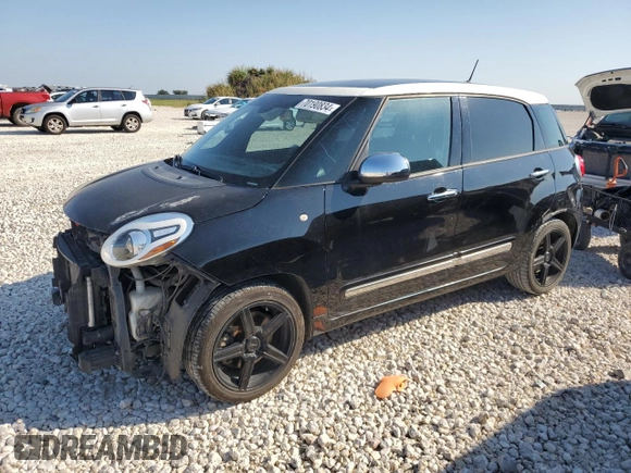 2014 FIAT 500L Lounge with VIN ZFBCFACH1EZ007287, listed as a Copart auction lot 70190834 with 226,479 mi miles and Salvage Title. Bid and sale history available at carsss.com. Image 1.
