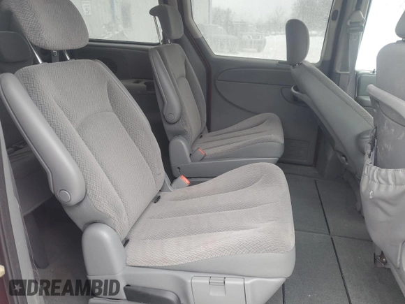 2007 Chrysler Town & Country Touring with VIN 2A8GP54L67R207318, listed as a Copart auction lot 46127425 with 57,155 mi miles and Salvage Title. Bid and sale history available at DreamBid. Image 11.