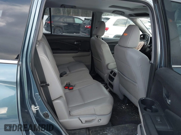 2018 Honda Pilot EX-L with VIN 5FNYF6H57JB007065, listed as a IAAI auction lot 41418432 with 123,806 mi miles. Bid and sale history available at carsss.com. Image 8.