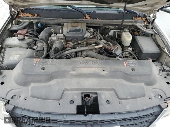 2014 GMC Sierra 1500 with VIN 1GT01ZC88EF185972, listed as a Copart auction lot 44773564 with 369,968 mi miles and Salvage Title. Bid and sale history available at DreamBid. Image 11.