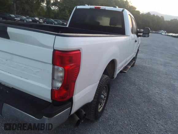 2020 Ford F-250 XL z VIN 1FT7X2BT0LEE50462, wystawiony jako IAAI lot #42384738 z przebiegiem 291 687 mil mil oraz . Historia ofert i sprzedaży dostępna na DreamBid. Obrazek 4.