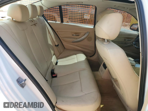 2013 BMW 3 Series 328i with VIN WBA3A5G51DNP25461, listed as a Copart auction lot 55478925 with 103,492 mi miles and Clean Title. Bid and sale history available at carsss.com. Image 10.