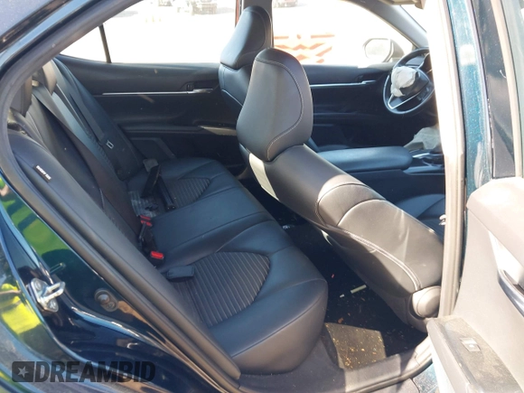 2020 Toyota Camry SE z VIN 4T1G11AK8LU362751, wystawiony jako IAAI lot #42322858 z przebiegiem 105 175 mil mil oraz . Historia ofert i sprzedaży dostępna na DreamBid. Obrazek 8.