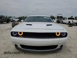 2018 Dodge Challenger R/T with VIN 2C3CDZBT7JH270891, listed as a Copart auction lot 53246375 with 140,082 mi miles and Salvage title. Bid and sale history available at DreamBid. Image 5.