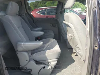 2005 Dodge Caravan SXT with VIN 1D4GP45R75B433581, listed as a Copart auction lot 66086095 with 98,096 mi miles and Salvage title. Bid and sale history available at DreamBid. Image 11.