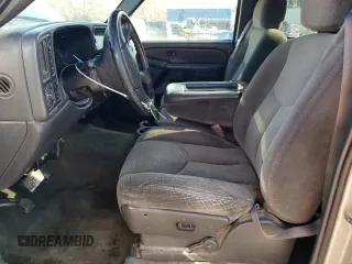 2005 Chevrolet Silverado 1500 LS z VIN 2GCEK19TX51227453, wystawiony jako Copart lot #43536435 z przebiegiem 200 795 mil mil oraz Czysty tytuł • Clean title. Historia ofert i sprzedaży dostępna na DreamBid. Obrazek 7.