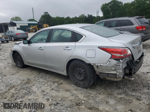 2015 Nissan Altima 2.5 z VIN 1N4AL3AP4FC438526, wystawiony jako Copart lot #54361345 z przebiegiem 135 577 mil mil oraz Szkoda całkowita • Salvage title. Historia ofert i sprzedaży dostępna na DreamBid. Obrazek 2.
