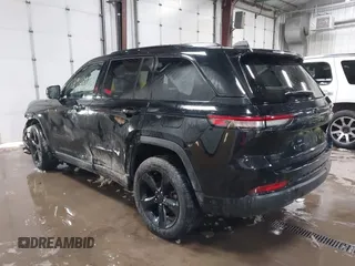 2023 Jeep Grand Cherokee Laredo with VIN 1C4RJHAG2PC640895, listed as a IAAI auction lot 41948963 with 45,500 mi miles and . Bid and sale history available at DreamBid. Image 3.