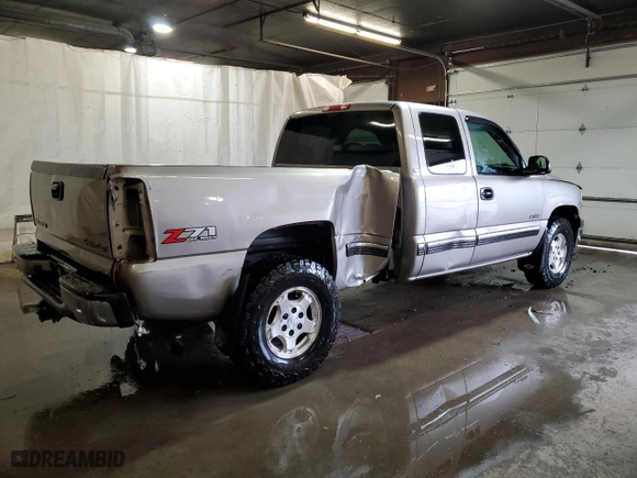 2002 Chevrolet Silverado 1500 LS with VIN 2GCEK19T121391198, listed as a Copart auction lot 50971045 with 179,463 mi miles and Salvage Title. Bid and sale history available at carsss.com. Image 3.