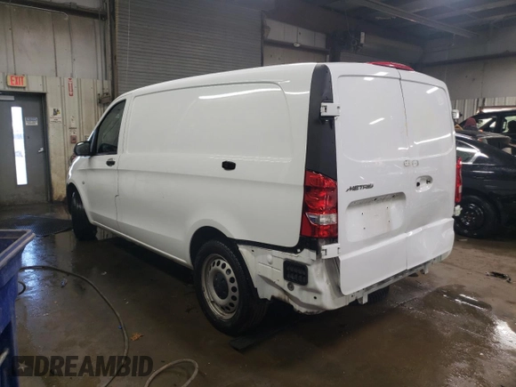 2022 Mercedes-Benz Metris Cargo z VIN W1YV0BEY1N4149965, wystawiony jako Copart lot #45751045 z przebiegiem 44 750 mil mil oraz Szkoda całkowita • Salvage title. Historia ofert i sprzedaży dostępna na DreamBid. Obrazek 2.