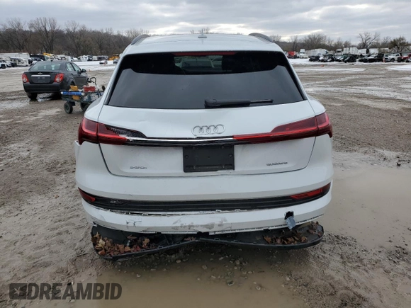 2021 Audi e-tron Premium Plus with VIN WA1LAAGE4MB003487, listed as a Copart auction lot 82790024 with 28,165 mi miles and Salvage title. Bid and sale history available at DreamBid. Image 6.