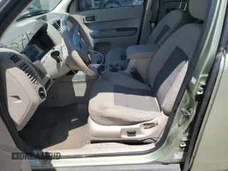 2008 Ford Escape XLT with VIN 1FMCU03158KC24575, listed as a Copart auction lot 57133855 with 200,329 mi miles and Salvage title. Bid and sale history available at DreamBid. Image 7.