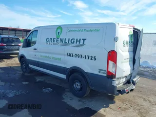 2017 Ford Transit с VIN 1FTYE1YM1HKA37236, выставлен на аукционе IAAI как лот 41353640 с пробегом Не указан миль и . История ставок и продаж доступна на DreamBid. Изображение 3.