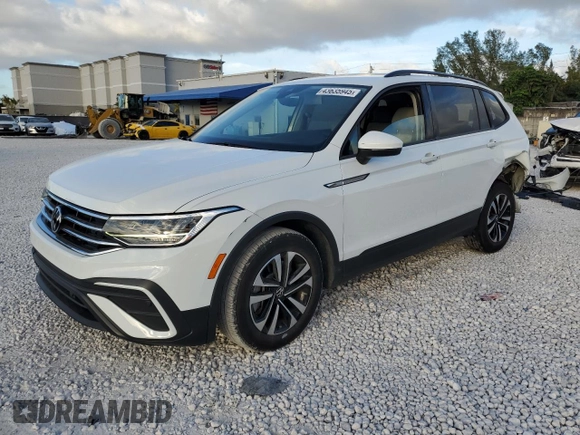 2023 Volkswagen Tiguan S z VIN 3VVRB7AX1PM089883, wystawiony jako Copart lot #43635945 z przebiegiem 34 474 mil mil oraz Nie do naprawy • Non repairable. Historia ofert i sprzedaży dostępna na DreamBid. Obrazek 1.