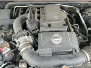 2017 Nissan Frontier Pro-4X with VIN 1N6DD0EV3HN726070, listed as a Copart auction lot 69030225 with 109,510 mi miles and Salvage title. Bid and sale history available at DreamBid. Image 13.