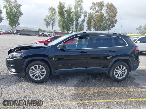 2019 Jeep Cherokee Latitude with VIN 1C4PJLCB8KD215423, listed as a IAAI auction lot 41911882 with 76,965 mi miles. Bid and sale history available at carsss.com. Image 14.
