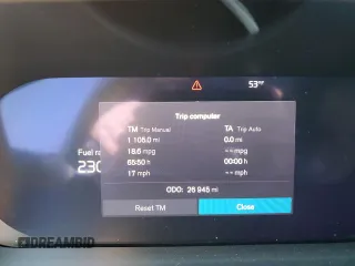 2023 Volvo XC90 Plus with VIN YV4062PN8P1984589, listed as a Copart auction lot 48710965 with 26,945 mi miles and Salvage Title. Bid and sale history available at carsss.com. Image 9.