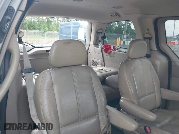 2000 Ford Windstar SEL with VIN 2FMDA5343YBA61567, listed as a IAAI auction lot 42631525 with 306,454 mi miles and . Bid and sale history available at DreamBid. Image 8.