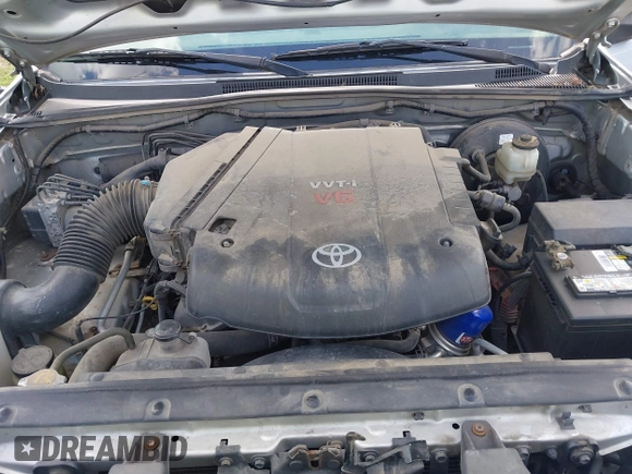 2009 Toyota Tacoma with VIN 3TMLU42N19M034332, listed as a IAAI auction lot 42157119 with 195,272 mi miles and . Bid and sale history available at DreamBid. Image 10.