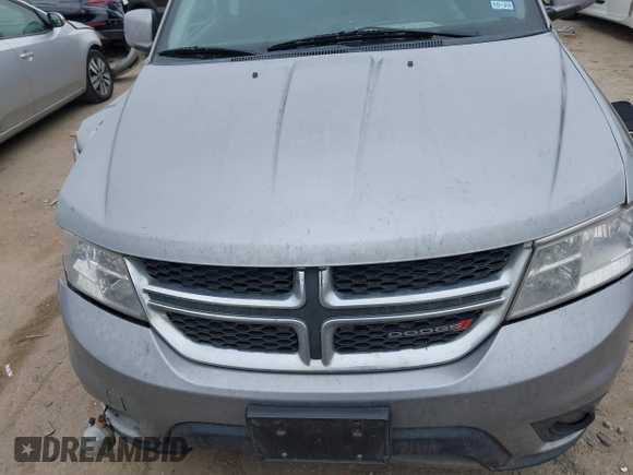 2019 Dodge Journey SE with VIN 3C4PDCBB0KT816103, listed as a IAAI auction lot 41640272 with 118,310 mi miles and . Bid and sale history available at DreamBid. Image 12.