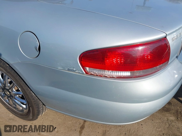 2002 Chrysler Sebring Limited with VIN 1C3EL65R72N233892, listed as a IAAI auction lot 41338296 with 120,875 mi miles and . Bid and sale history available at DreamBid. Image 6.